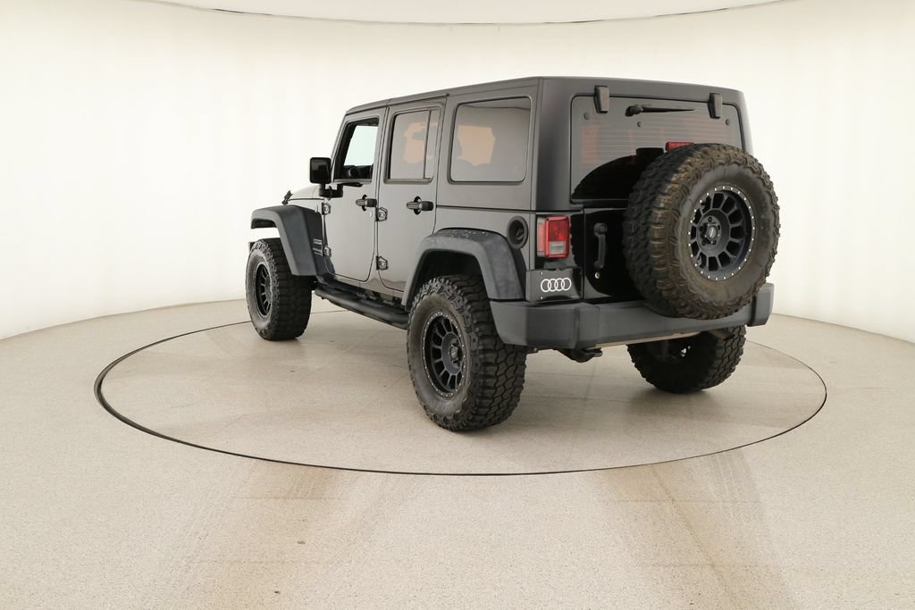 Used 2018 Jeep Wrangler Unlimited Sport w/ Connectivity Group AWD/4WD image 4