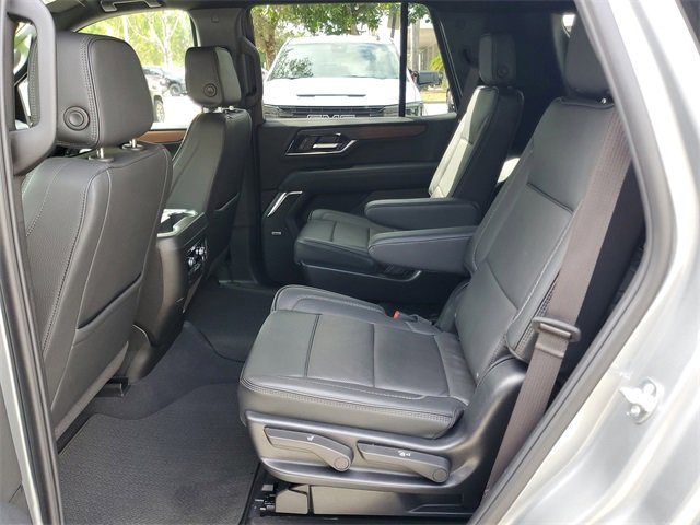 Certified 2025 GMC Yukon Denali image 12