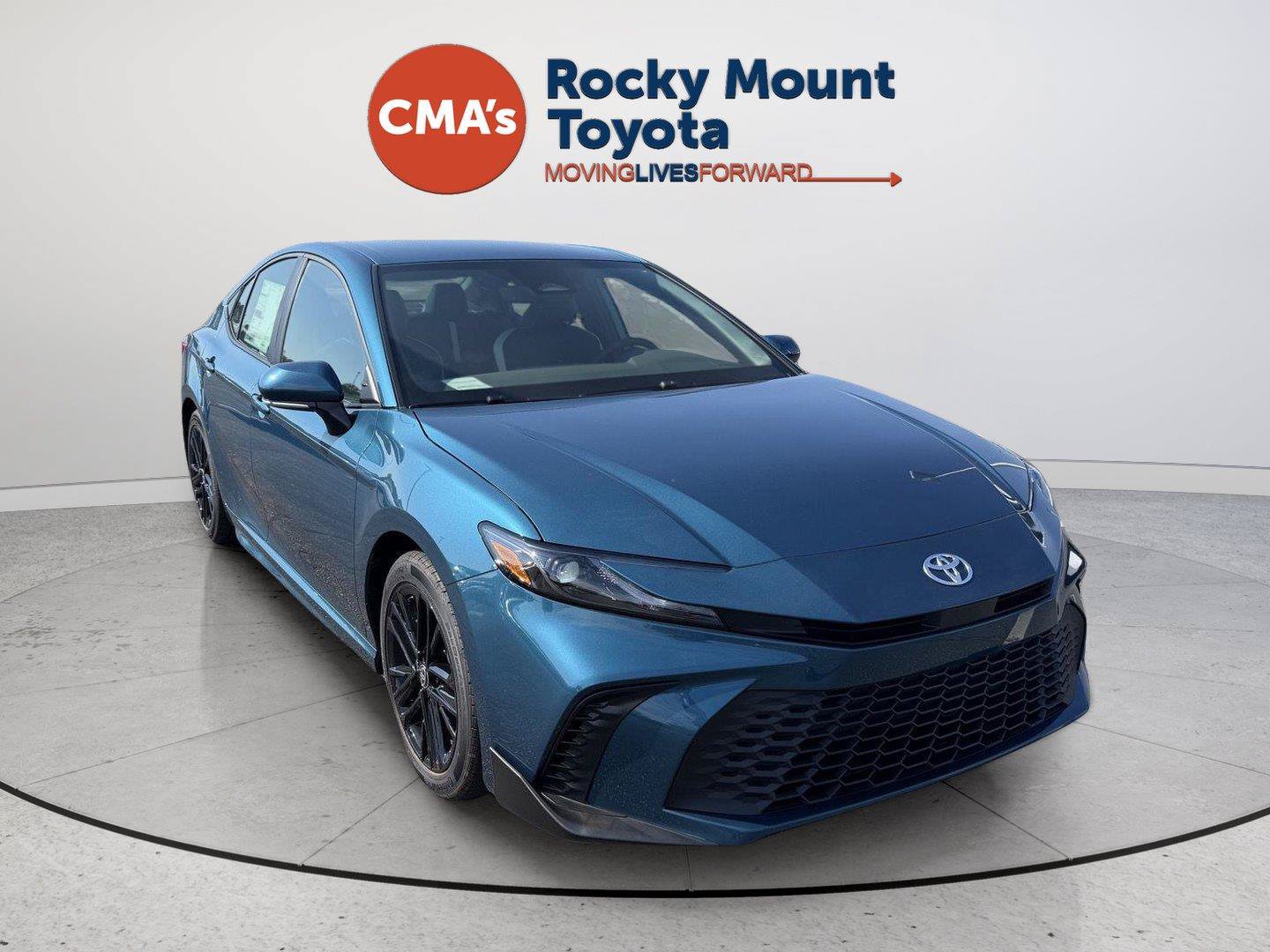 New 2026 Toyota Camry SE FWD image 3