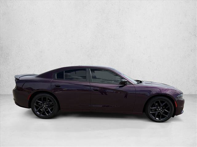 Used 2020 Dodge Charger SXT w/ Blacktop Package RWD image 4