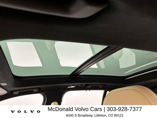 Certified 2025 Volvo XC90 T8 Ultra w/ Lounge Package AWD/4WD image 22