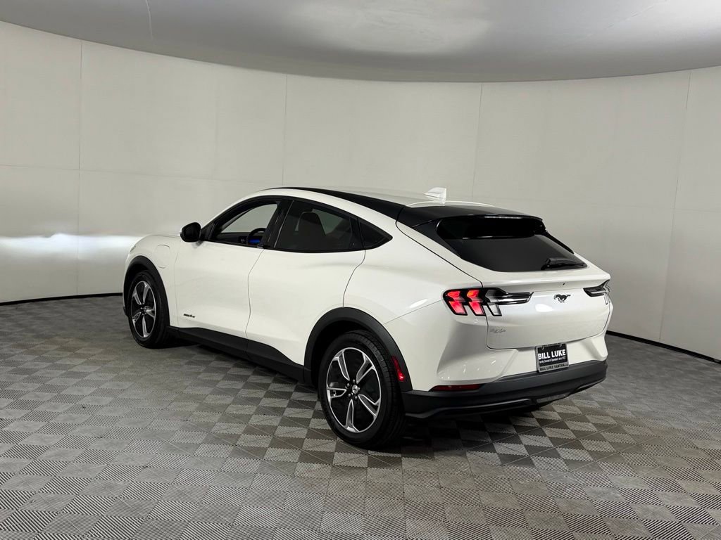 Used 2022 Ford Mustang Mach-E Select RWD image 10