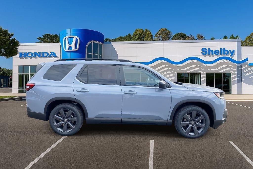 New 2026 Honda Pilot Sport image 9