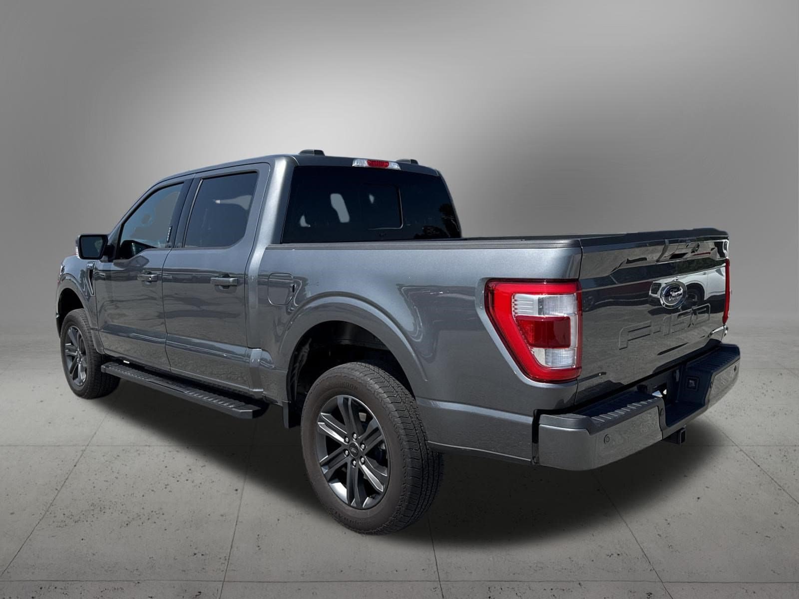 Used 2023 Ford F150 Lariat AWD/4WD image 3