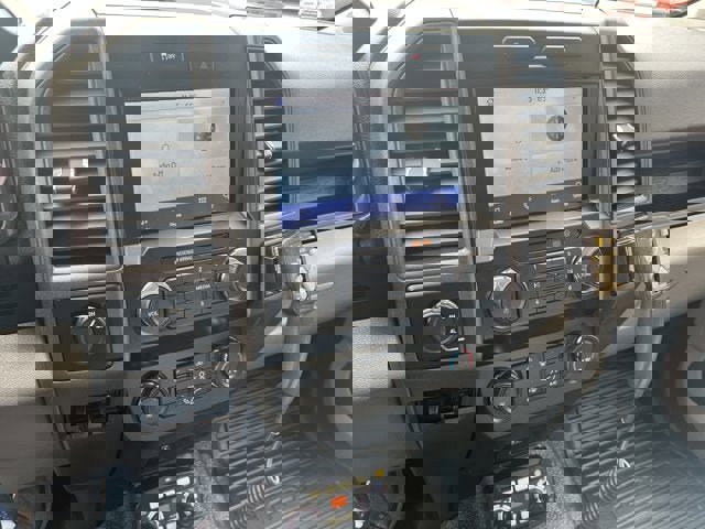 Used 2022 Ford F250 XL w/ Power Equipment Group AWD/4WD image 23