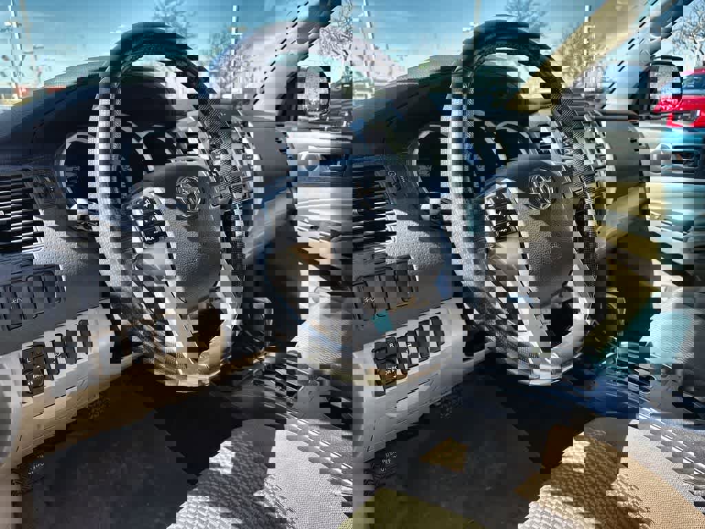 Used 2013 Toyota Tacoma PreRunner w/ SR5 Pkg image 2