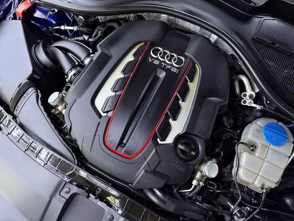 Used 2013 Audi S6 Prestige AWD/4WD image 24