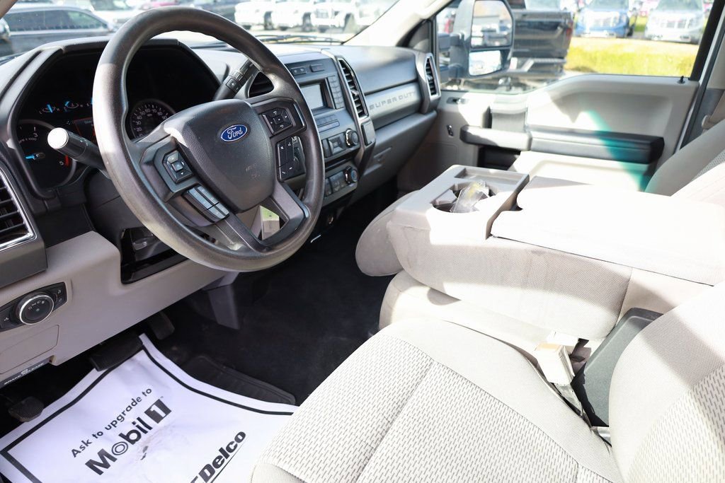 Used 2018 Ford F350 XLT image 12
