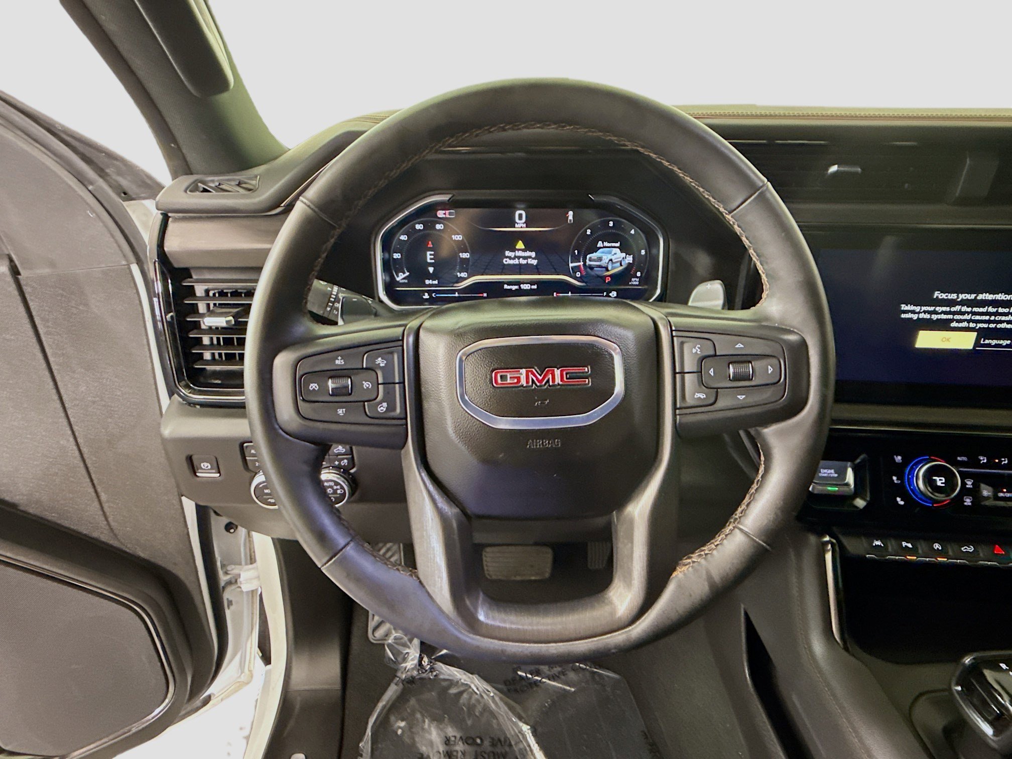 Used 2025 GMC Sierra 1500 AT4 w/ AT4 Premium Package image 13