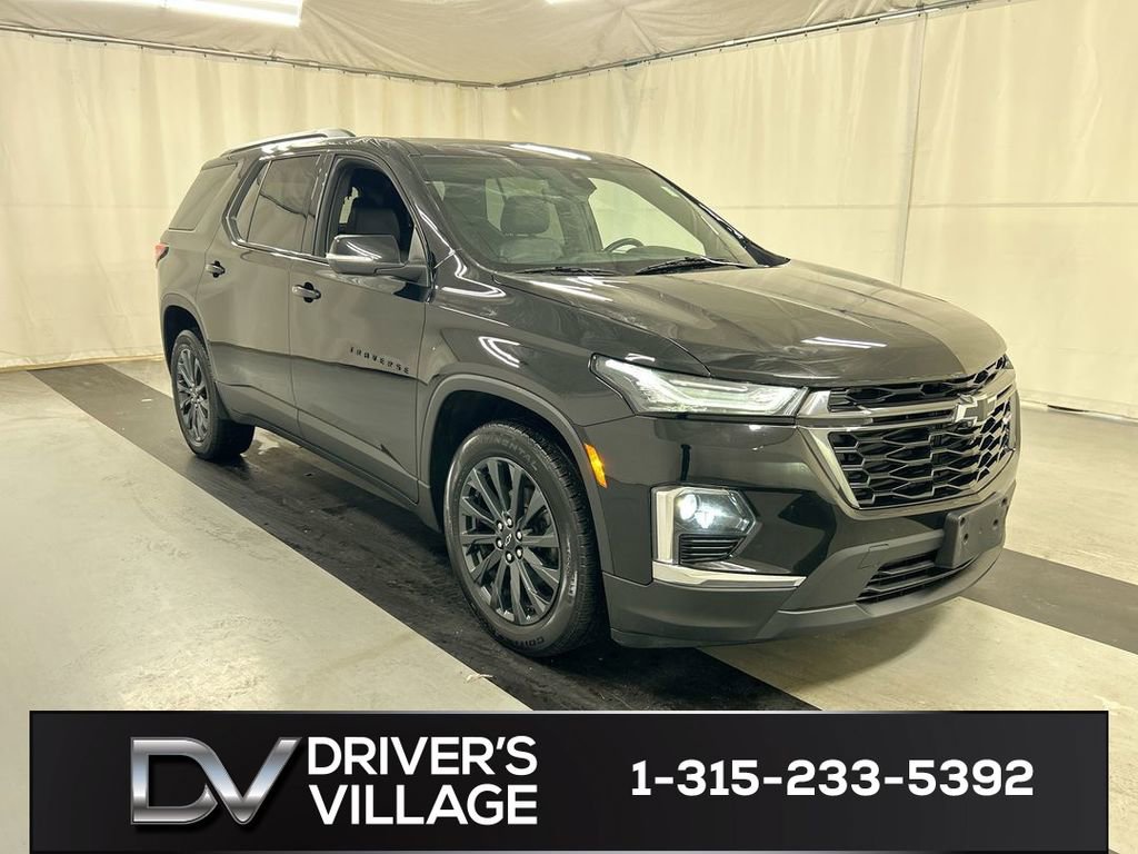 Certified 2023 Chevrolet Traverse RS image 1