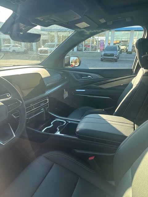 New 2026 Chevrolet Traverse LT w/ Sun and Wheel Package image 7