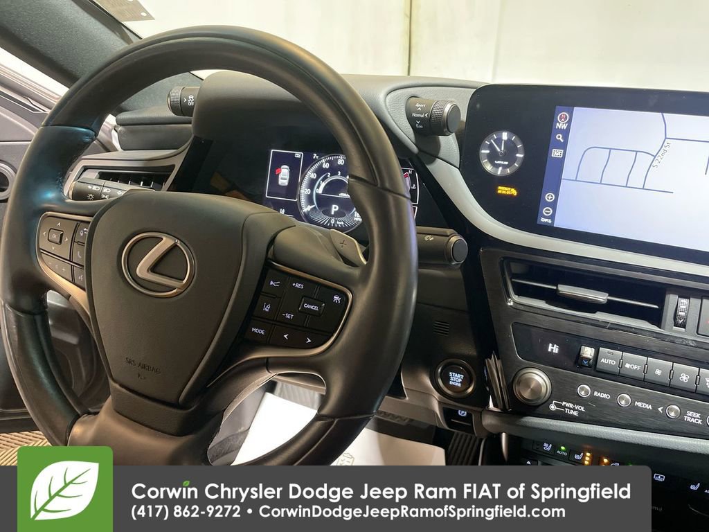 Used 2022 Lexus ES 350 Ultra Luxury image 22