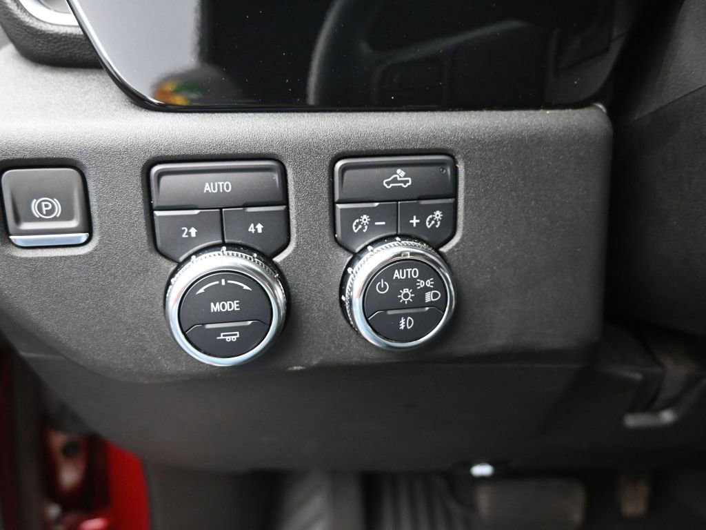 Used 2023 GMC Sierra 1500 Elevation image 33