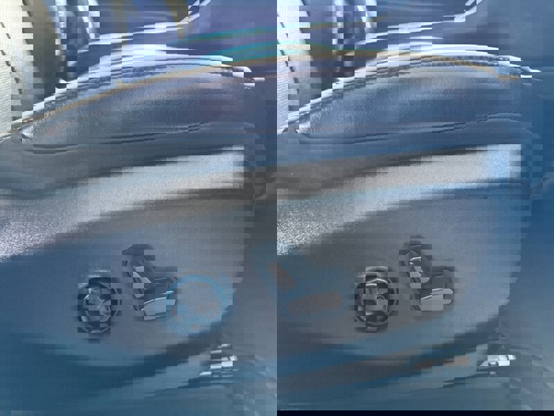 Used 2021 Chrysler Pacifica Limited w/ S Appearance Package image 29