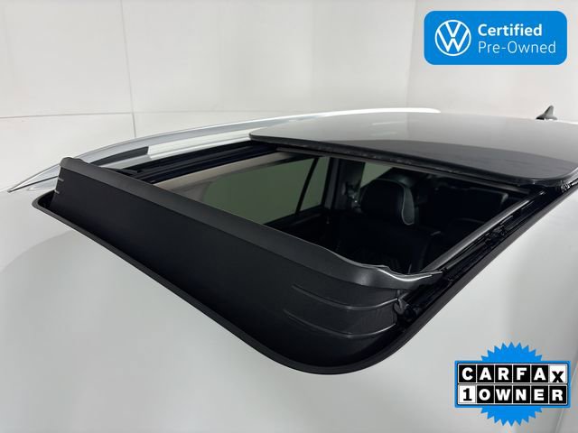 Certified 2024 Volkswagen Atlas SEL Premium R-Line image 23