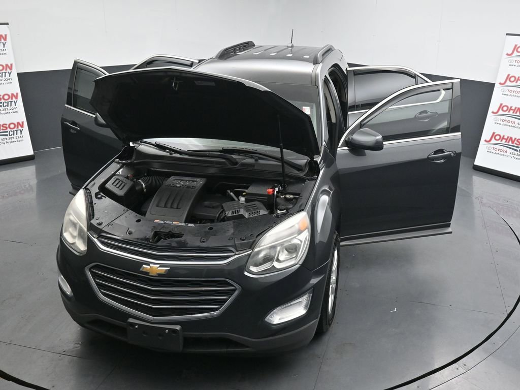 Used 2017 Chevrolet Equinox LT image 40