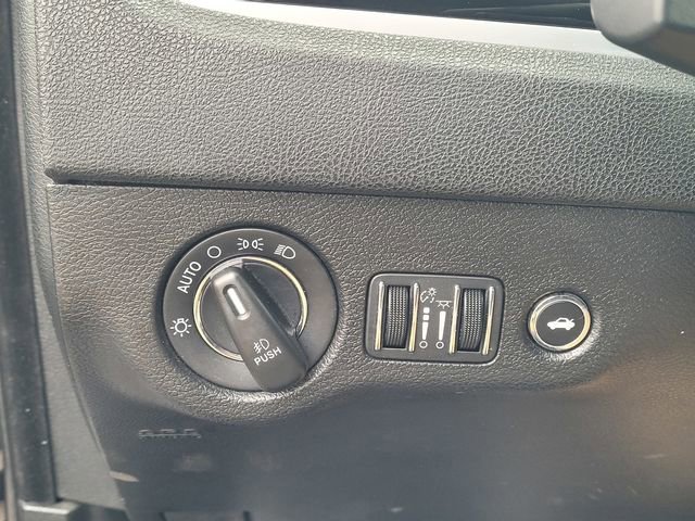 Used 2023 Chrysler 300 S image 24