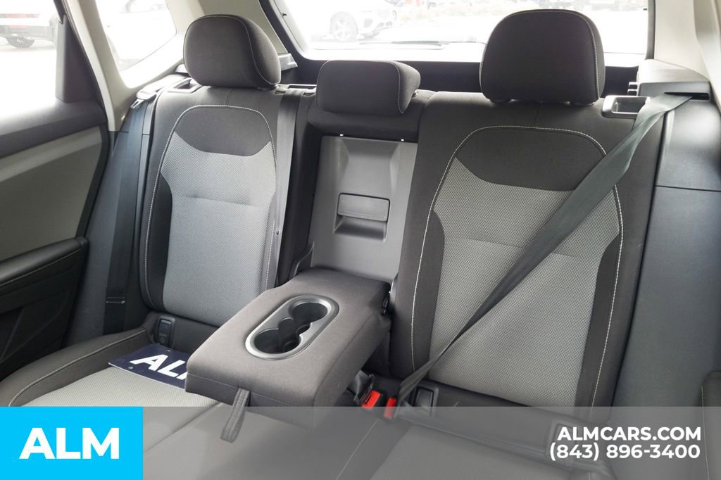 Used 2024 Volkswagen Taos S FWD image 16