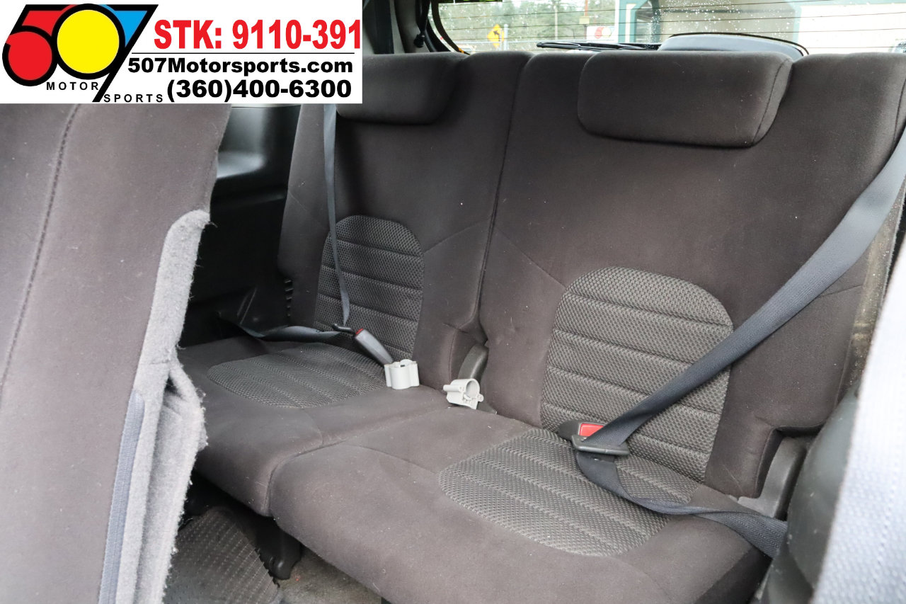 Used 2011 Nissan Pathfinder SV image 14
