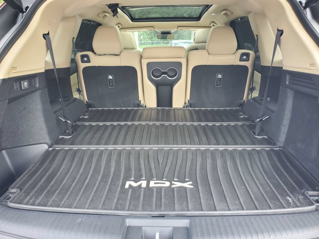 Certified 2024 Acura MDX FWD w/ Technology Package image 8
