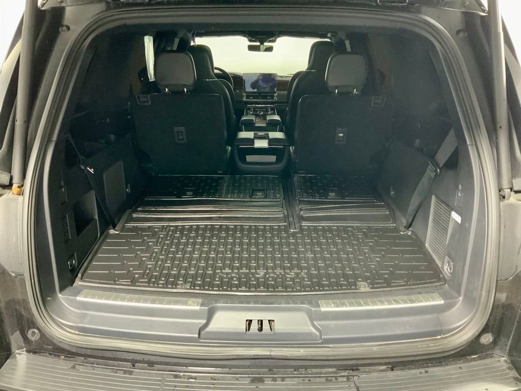 Used 2022 Lincoln Navigator Reserve image 33