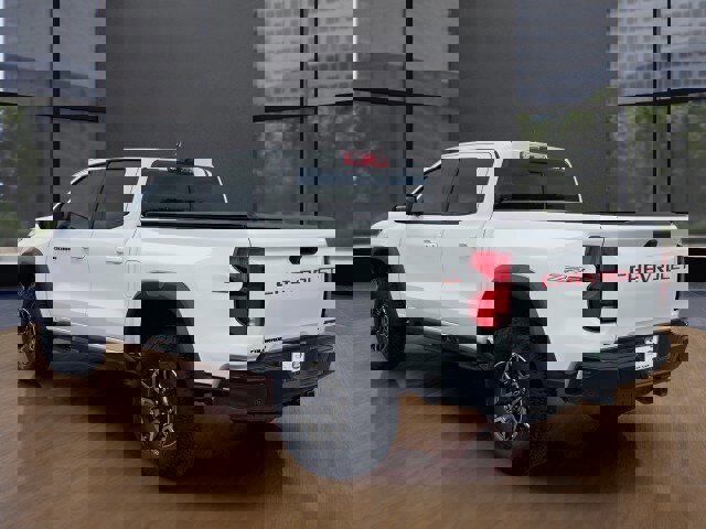 Used 2023 Chevrolet Colorado ZR2 w/ ZR2 Convenience Package III image 3