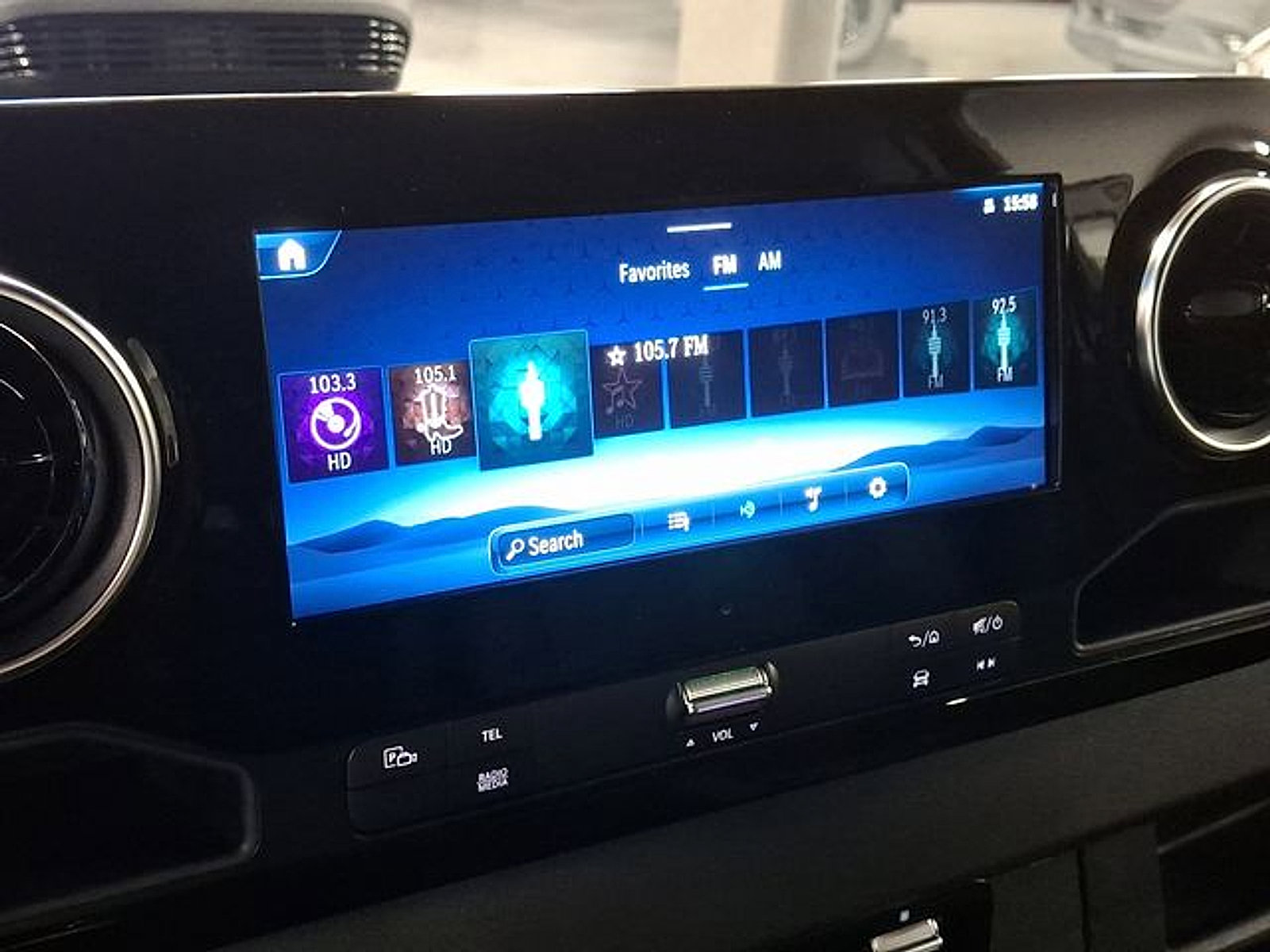 Used 2025 Mercedes-Benz Sprinter 2500 image 17