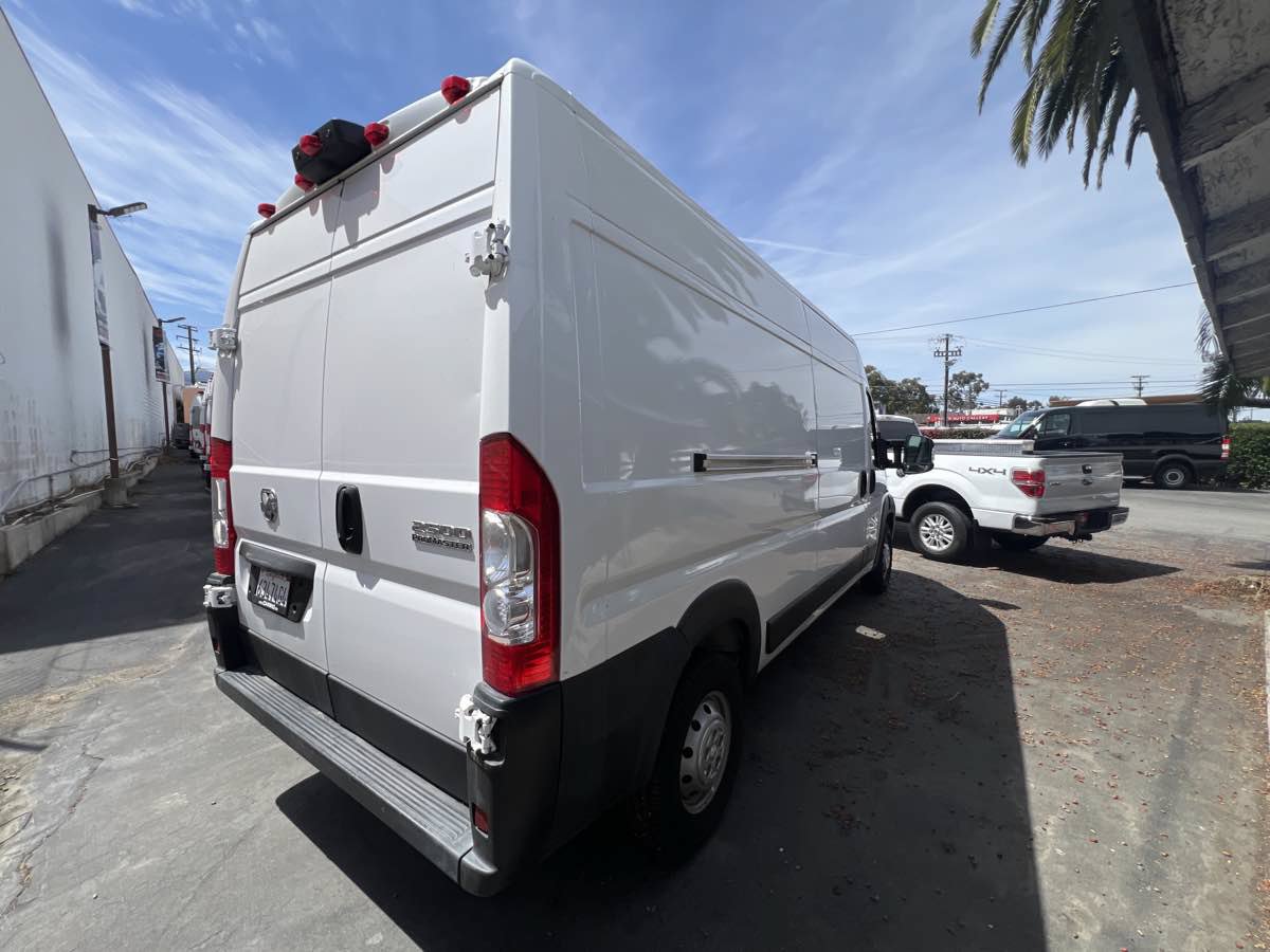 Used 2023 RAM ProMaster 2500 FWD image 5
