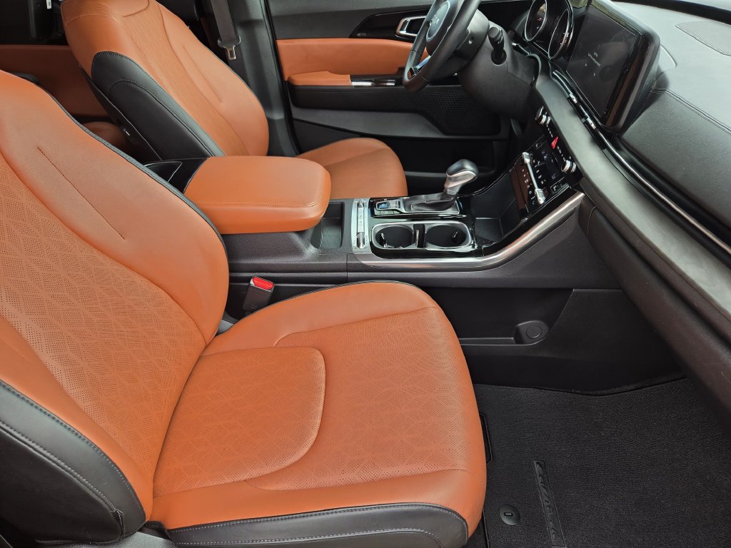 Certified 2022 Kia Carnival SX FWD image 22