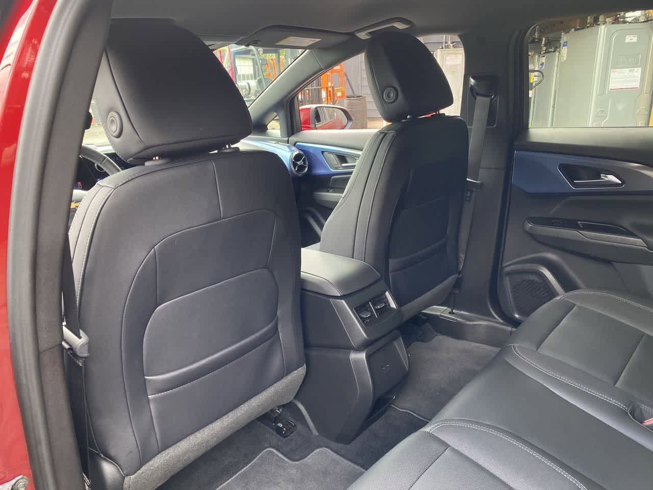 Used 2025 Chevrolet Equinox EV LT w/ Convenience Package FWD image 15