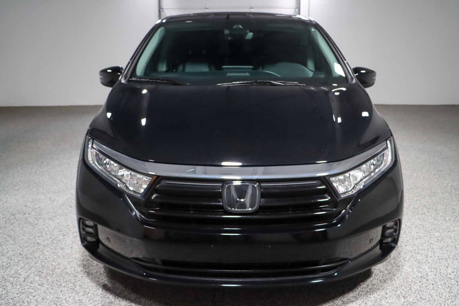 Used 2023 Honda Odyssey Touring image 4