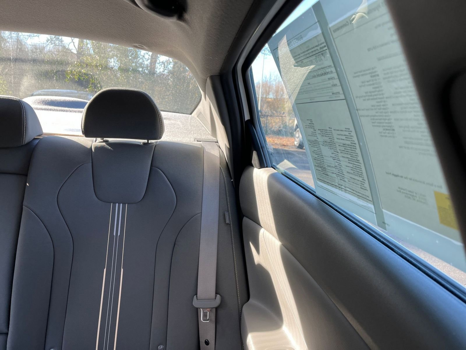 Used 2025 Hyundai Elantra SEL image 36