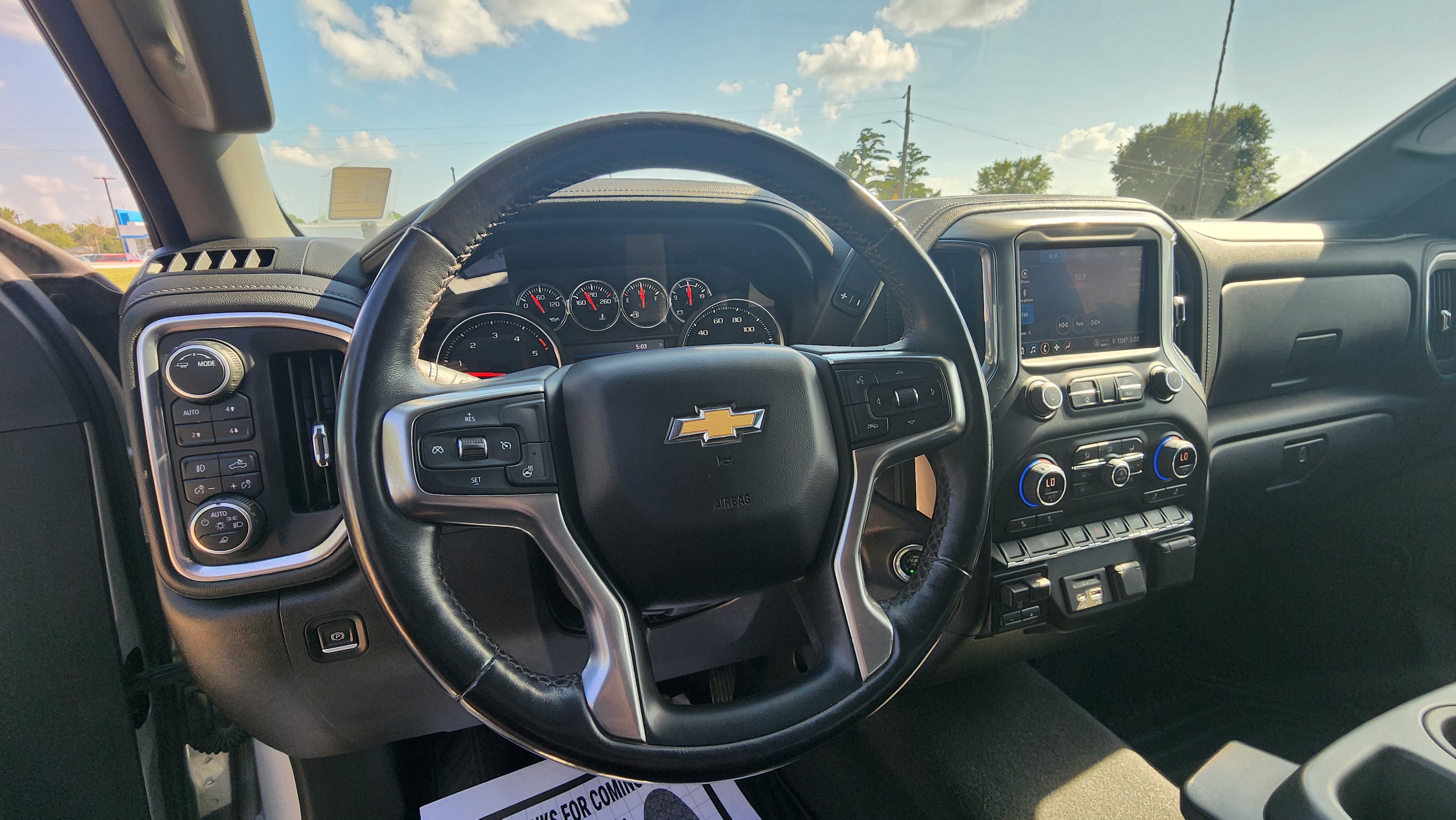 Certified 2022 Chevrolet Silverado 2500 LTZ w/ Gooseneck/5TH Wheel Package AWD/4WD image 14