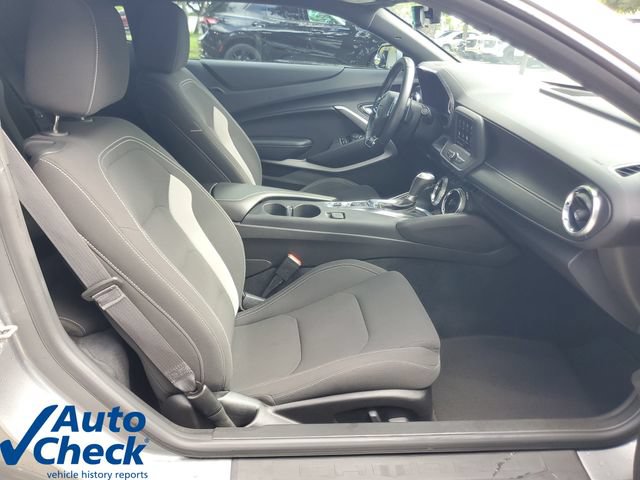 Used 2021 Chevrolet Camaro LT RWD image 10