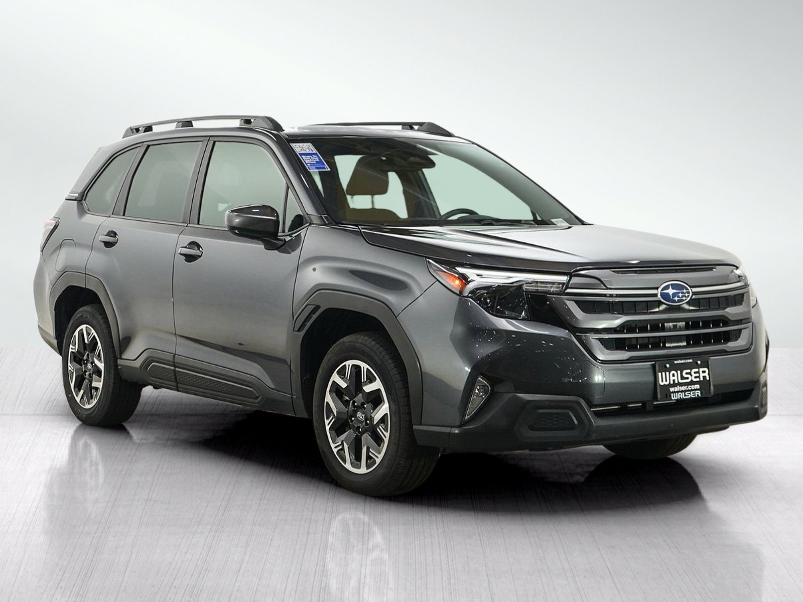 Used 2025 Subaru Forester Premium AWD/4WD image 7