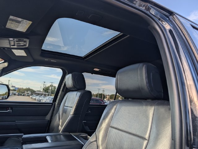 Used 2023 Toyota Sequoia Platinum AWD/4WD image 27