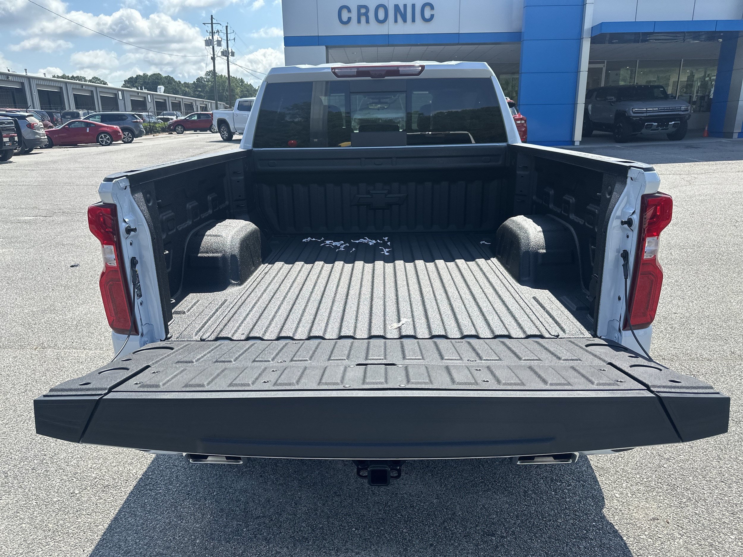 New 2026 Chevrolet Silverado 1500 High Country w/ High Country Premium Package AWD/4WD image 18
