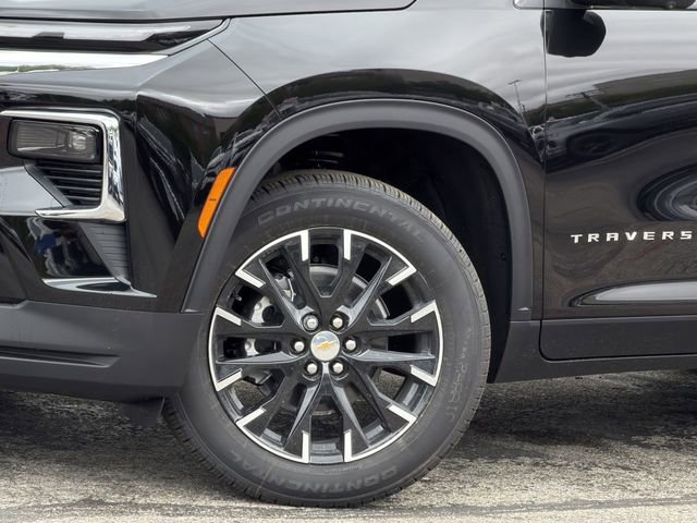 New 2026 Chevrolet Traverse LT w/ Sun and Wheel Package image 8