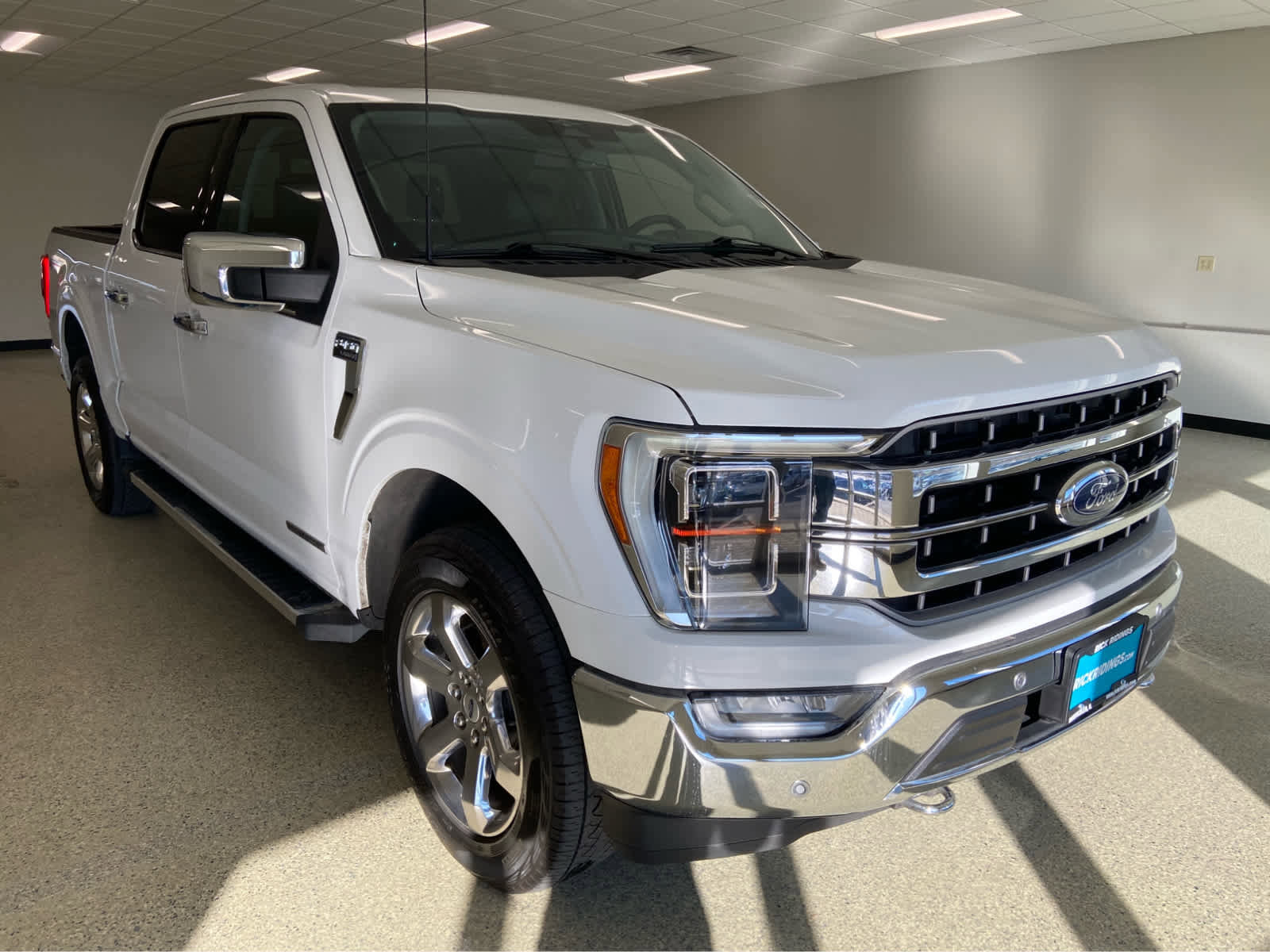 Used 2023 Ford F150 Lariat w/ Equipment Group 502A High image 5