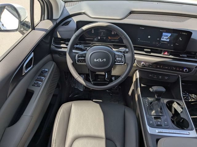 New 2026 Kia Carnival FWD image 16