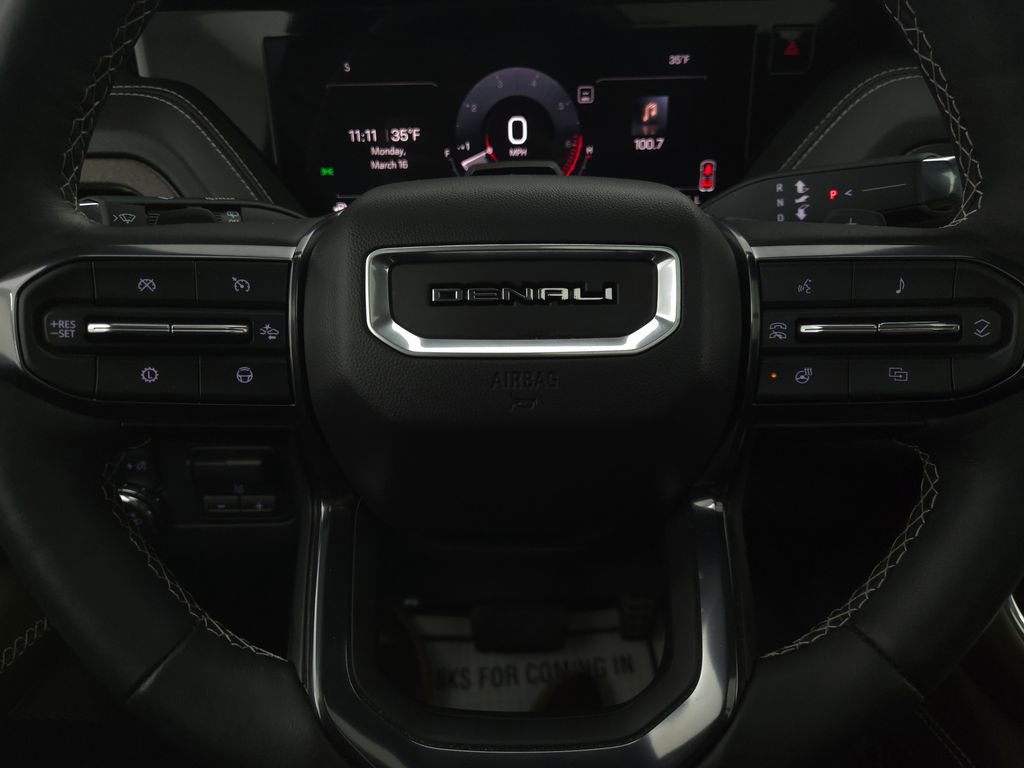 Used 2025 GMC Yukon Denali Ultimate w/ LPO, Floor Liner Package image 32