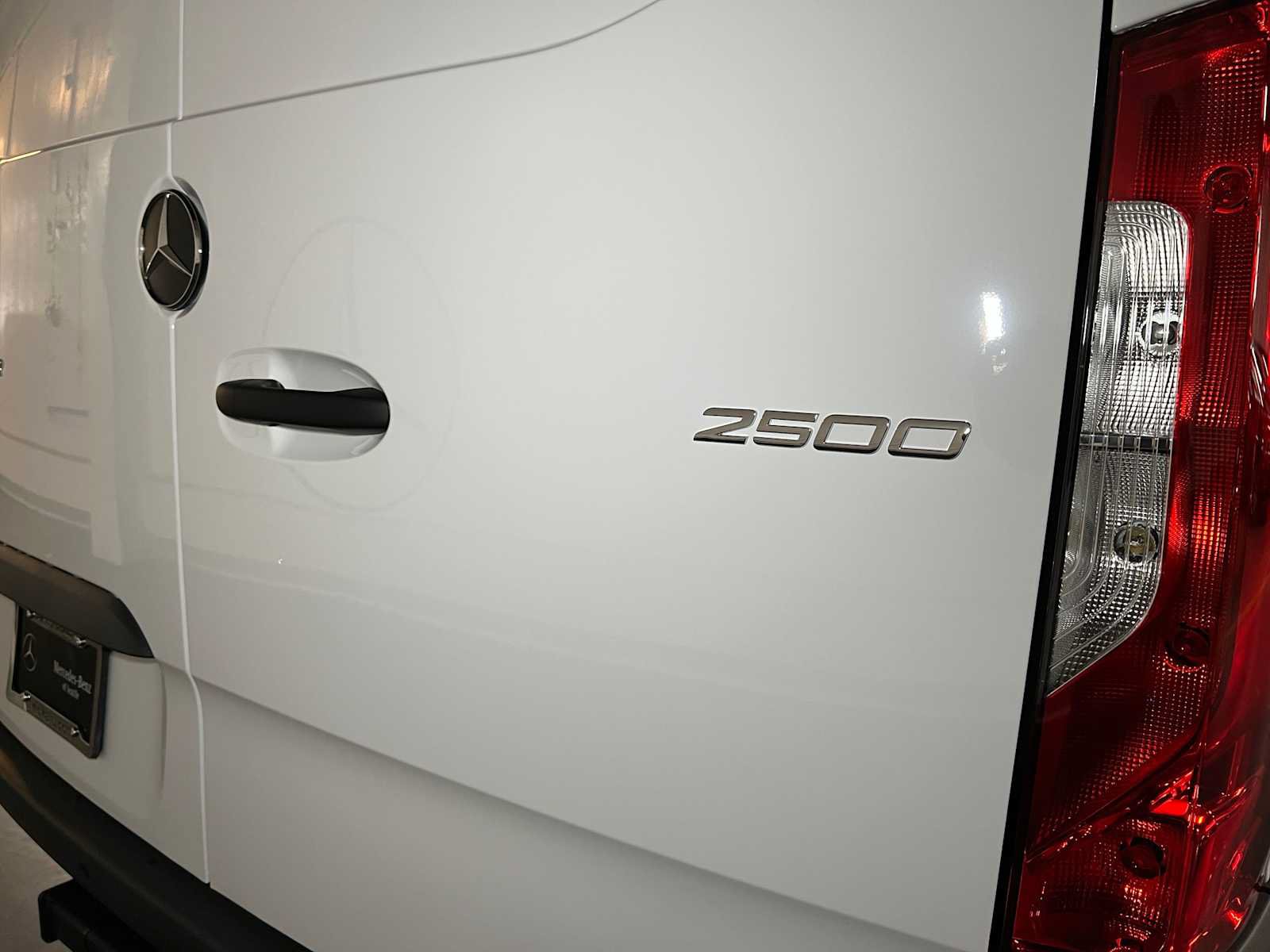 Used 2026 Mercedes-Benz Sprinter 2500 image 16