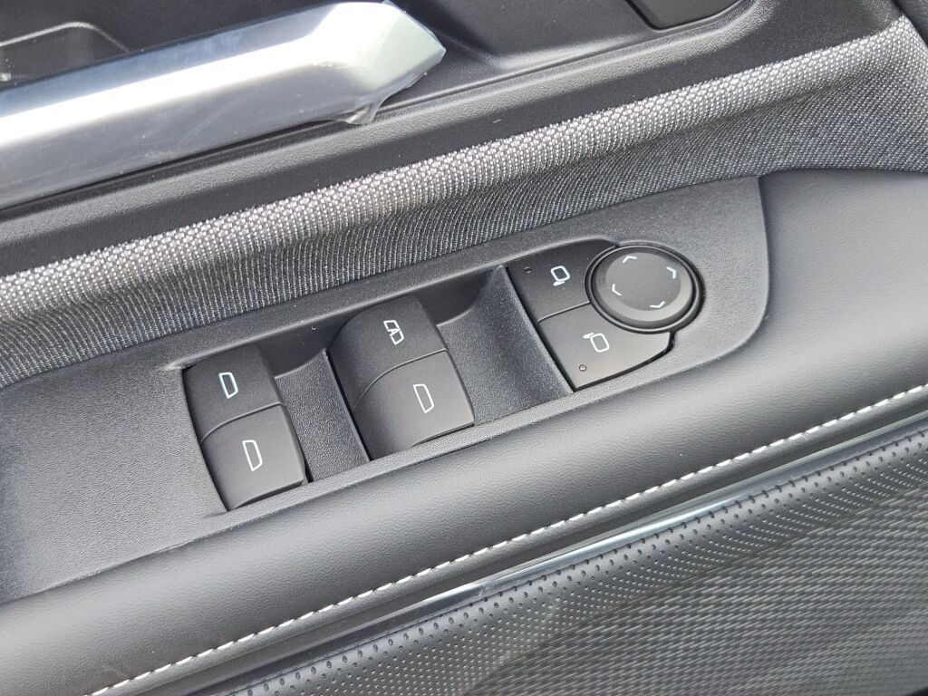New 2026 GMC Sierra EV Elevation AWD/4WD image 22