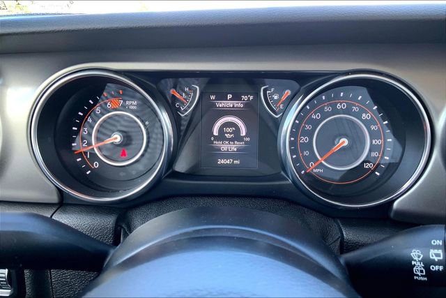 Used 2018 Jeep Wrangler Sport AWD/4WD image 23