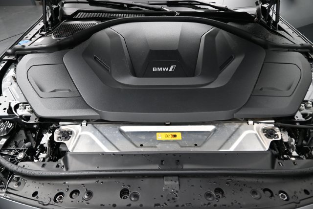 Used 2024 BMW i4 eDrive35 w/ Premium Package RWD image 23