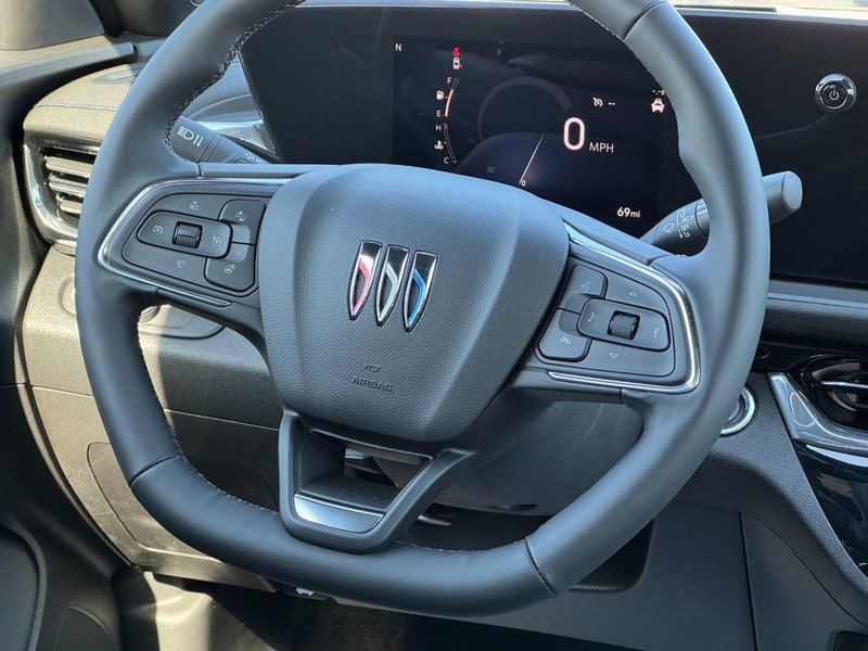 Used 2025 Buick Envista Sport Touring w/ Convenience I Package image 12