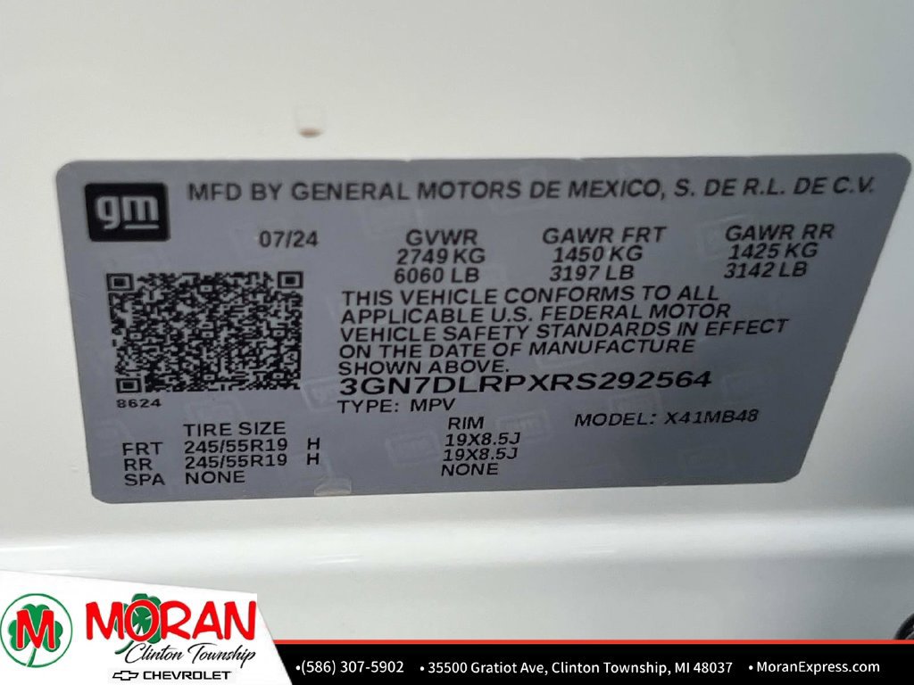 Used 2024 Chevrolet Equinox EV LT FWD image 18