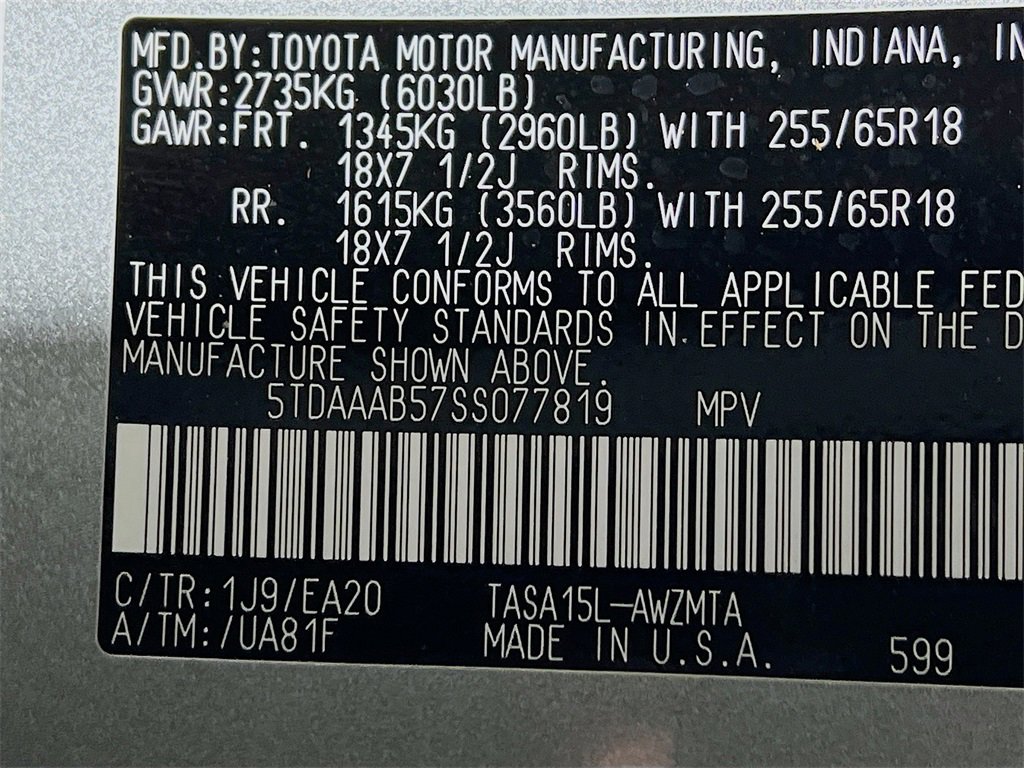 Certified 2025 Toyota Grand Highlander AWD image 29