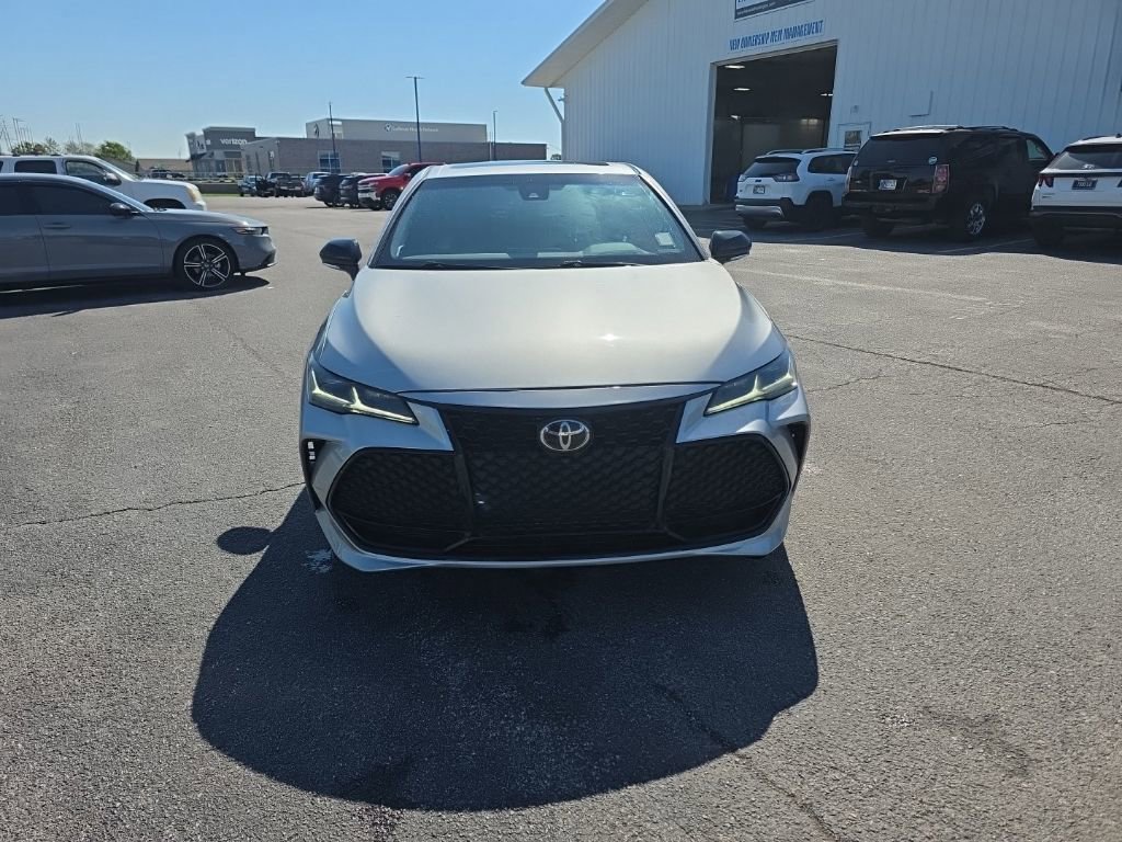 Used 2022 Toyota Avalon Touring w/ Advanced Safety Package FWD image 8