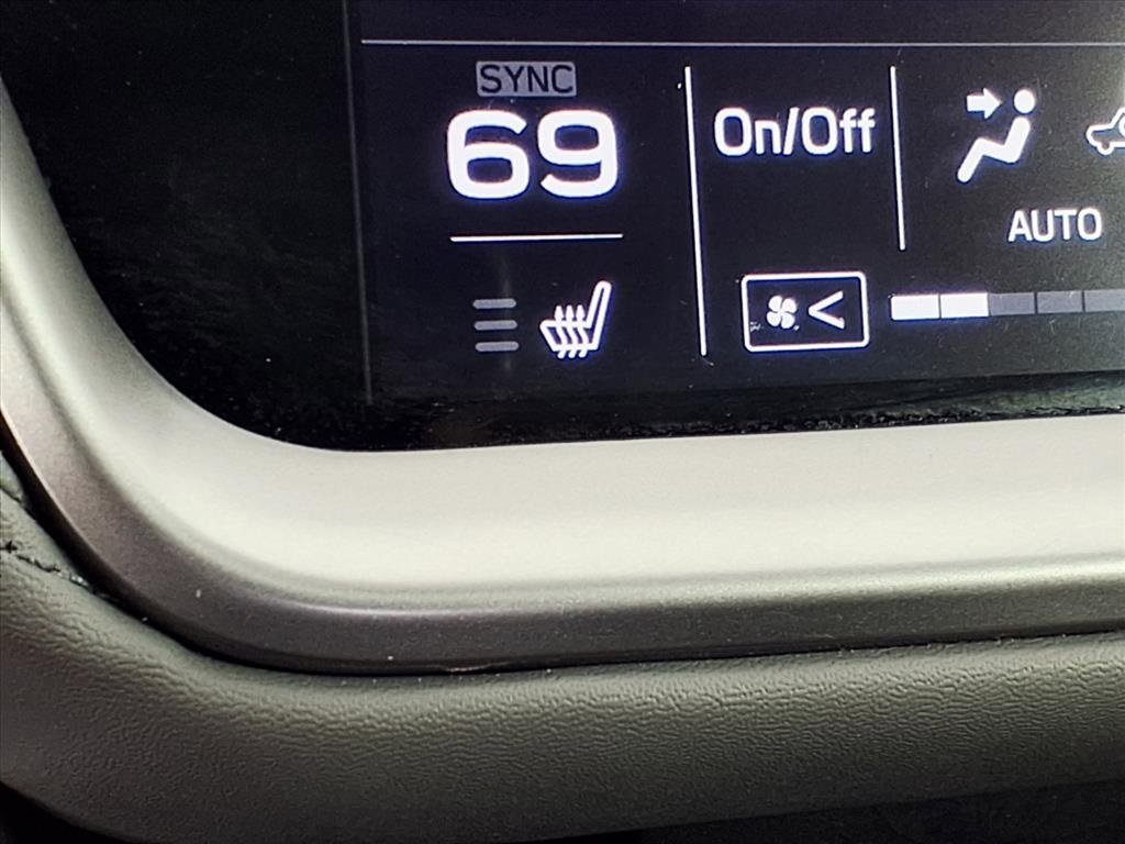 Used 2021 Subaru Outback Premium image 20